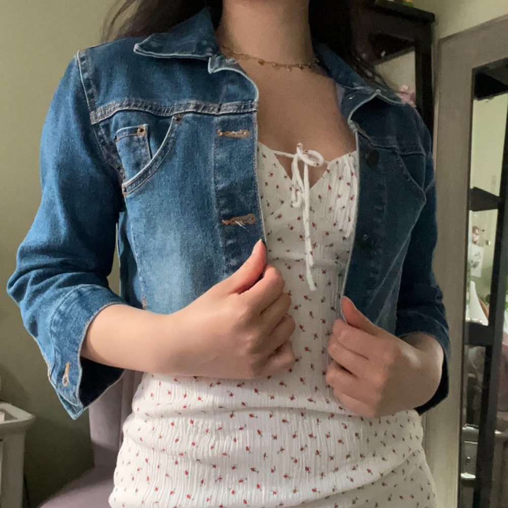 Cropped Denim Jacket - Picture 5 of 5
